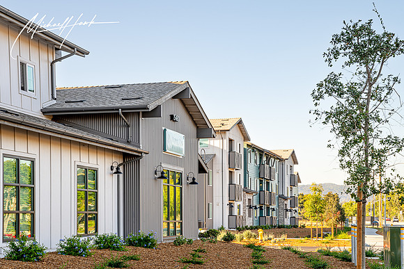 20240924_Titus_Waterproofing-Royal_Oaks_Village_0014