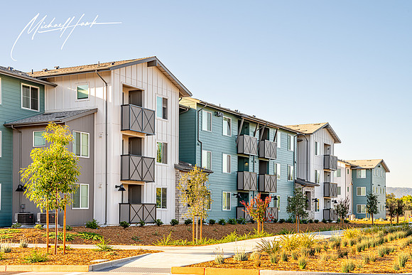 20240924_Titus_Waterproofing-Royal_Oaks_Village_0018